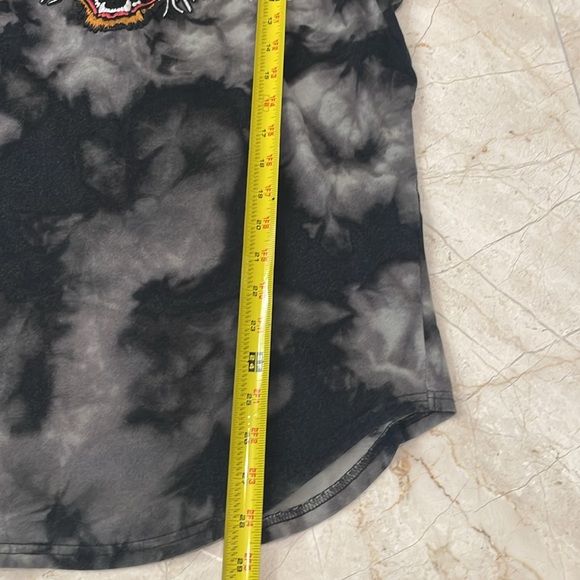 Hollister acid wash tiger T shirt - Picture 9 of 9